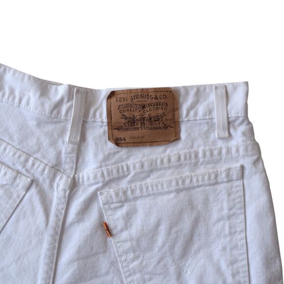 Levis 954 White High-Waisted Denim Shorts Size 31" Waist - Picture 5 of 5